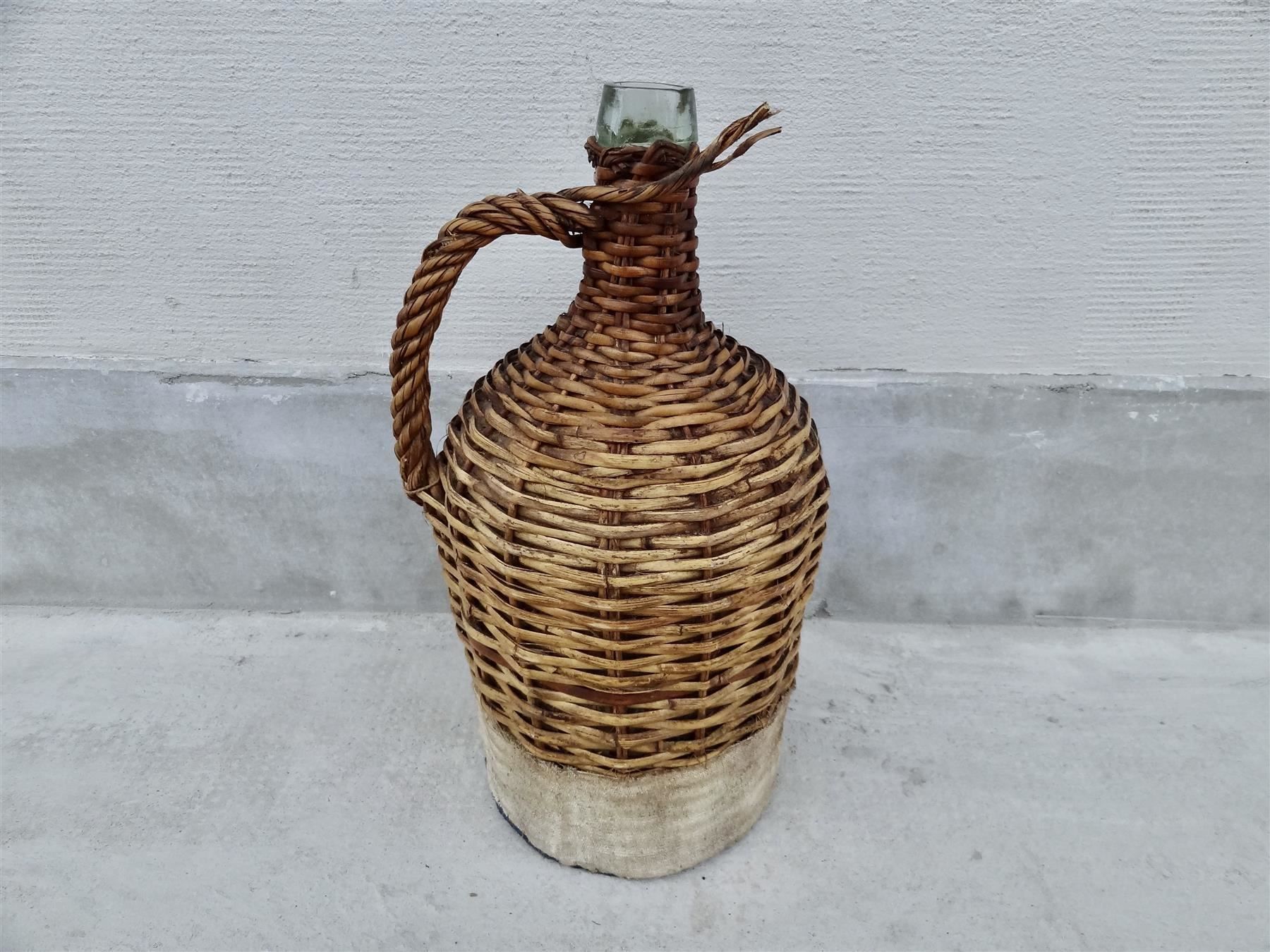 Bottiglie: alte grosse Korbflasche – Nuovo e nell'imballaggio originale da Kerzers venduto da Flaschenposten 1
