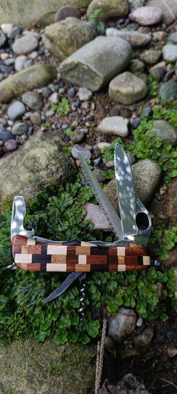 Victorinox Coltelli tascabile: Victorinox Taschenmesser  – Usato da Oppligen venduto da can_rf8g