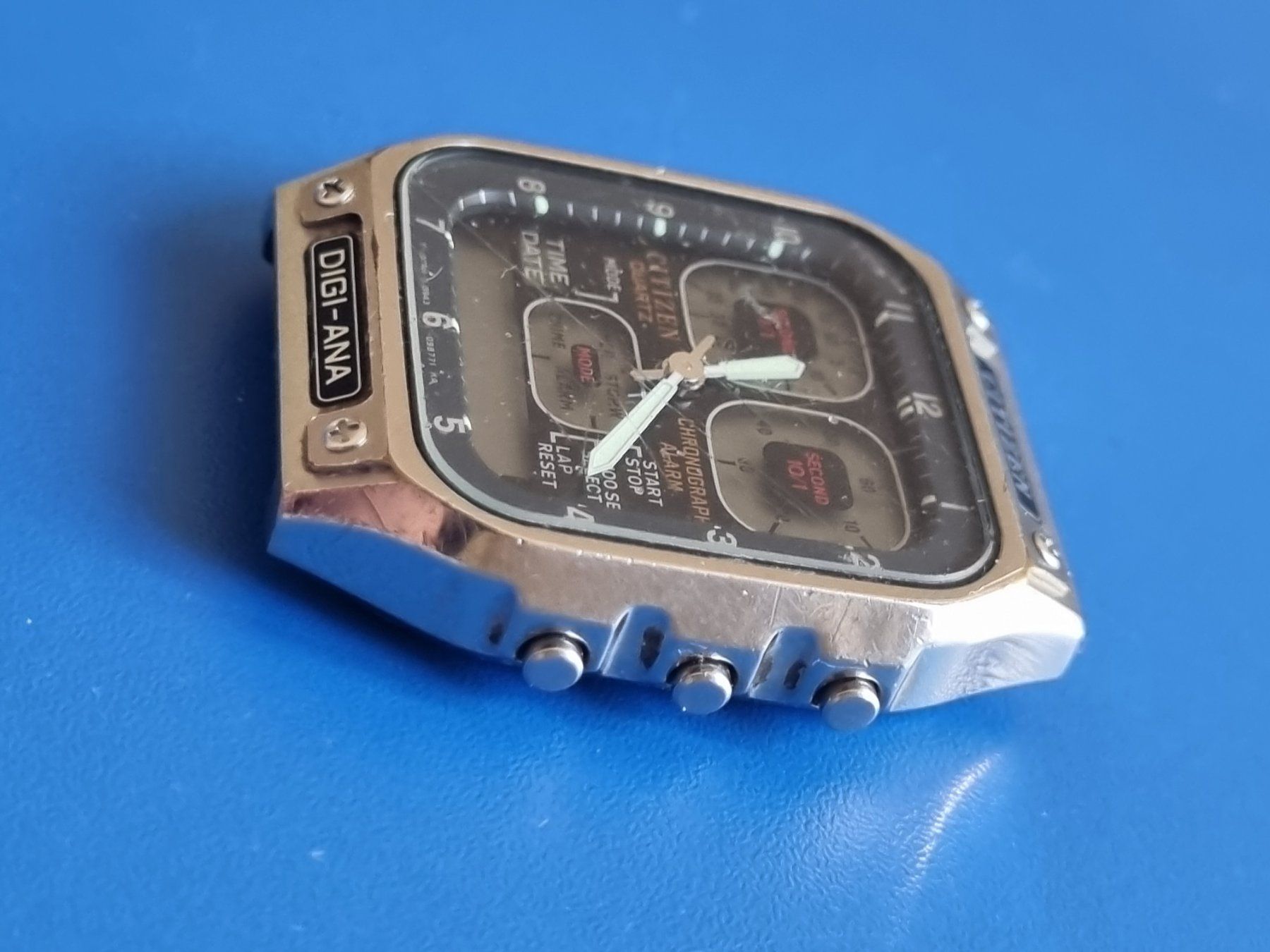 Citizen Orologi: CITIZEN DIGI-ANA – Difettoso da Schaffhausen venduto da Leveron13 1