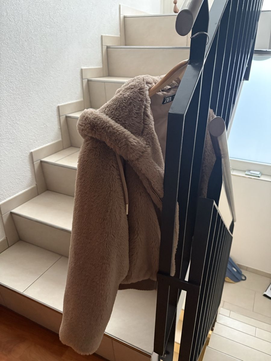 Zara Giacche: Zara Plüsch Jacke – Nuovo (secondo la descrizione) da Zürich venduto da annalinda1998 3