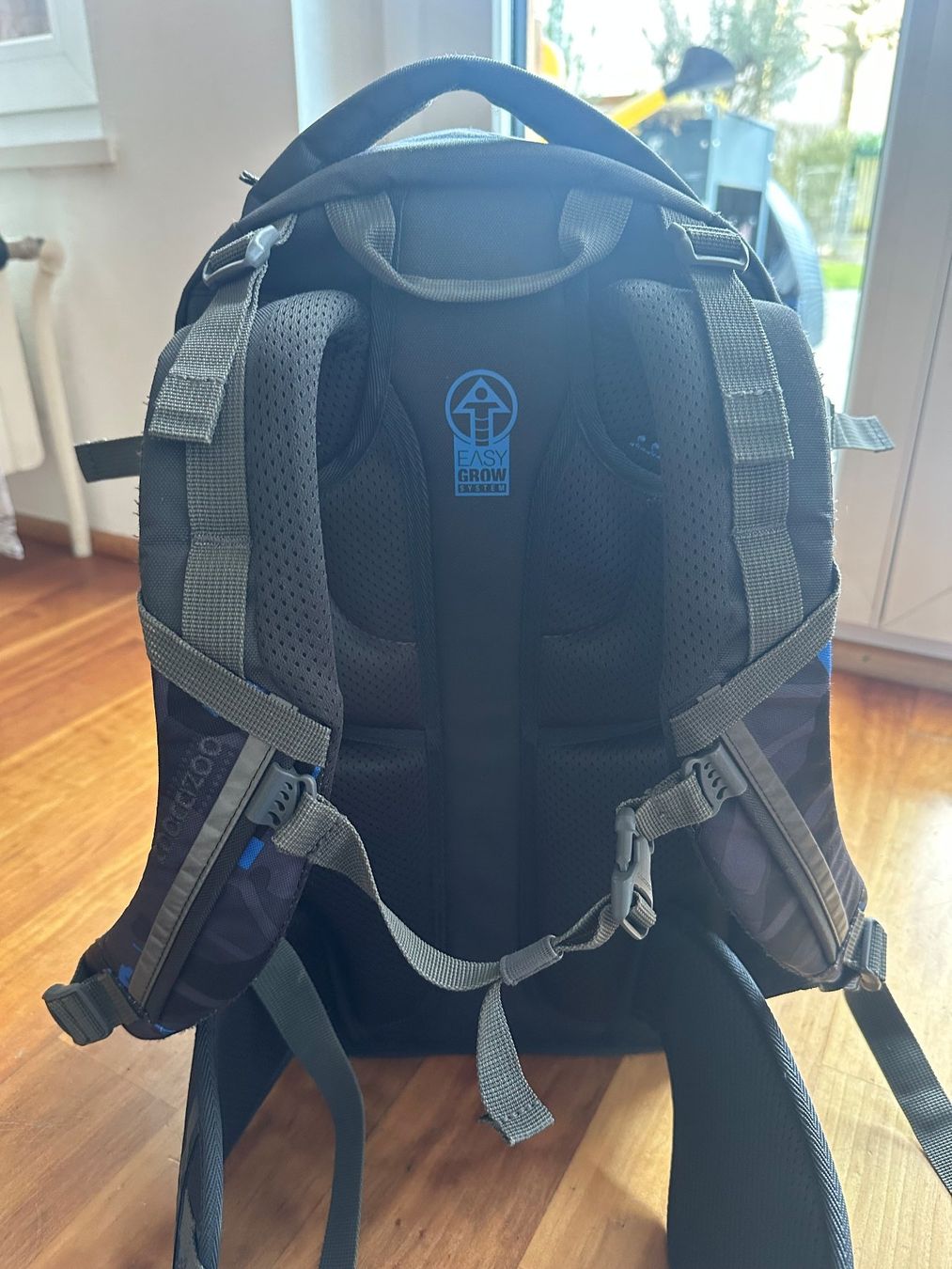 Coocazoo Zaini: Coocazoo Schulrucksack – Usato da Sursee venduto da Romana6 2