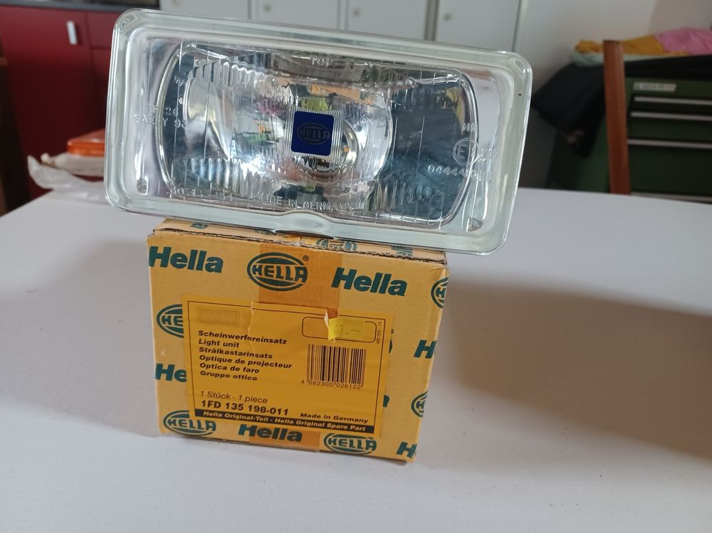 HELLA 1FD 135 198-011 Optiek verstraler - AUTODOC