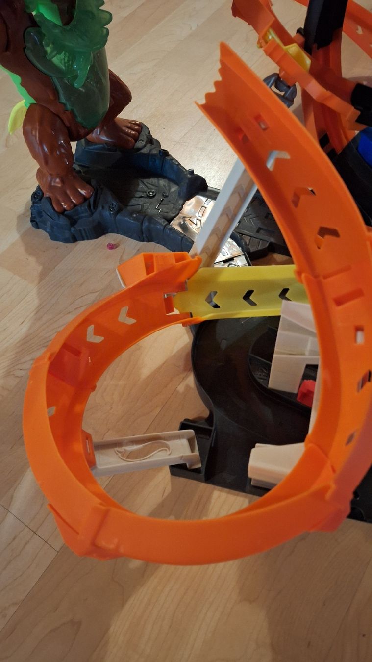 Hot Wheels Spielzeuge: Hotwhells Spielbahn – Gebraucht aus Brunnenthal von yan_jx8l 3