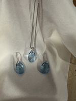 Parure collier et boucles d'oreilles cristal bleu argent