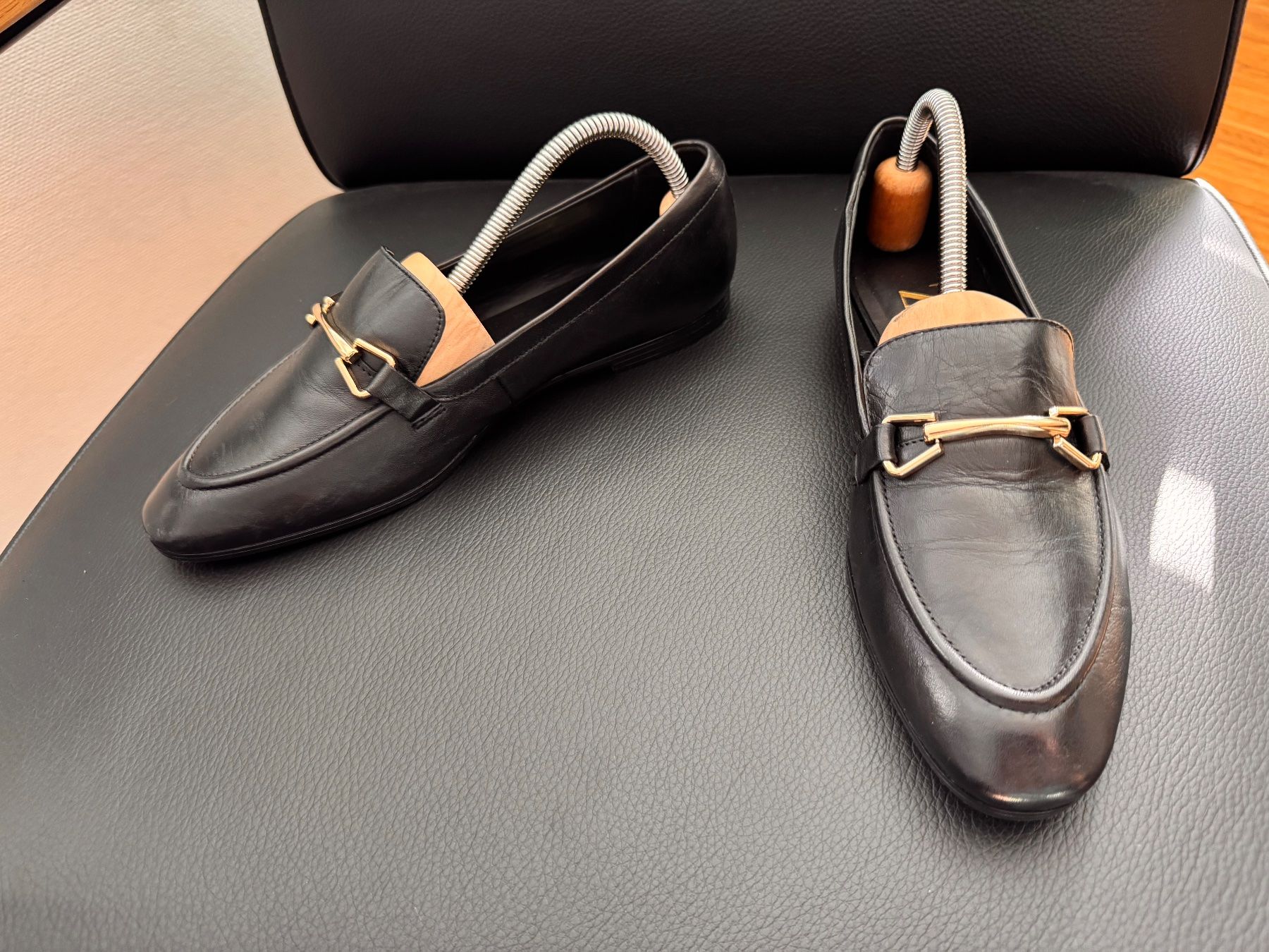 Zara Scarpe da donna: ZARA schwarze flats 39 neu TOP – Nuovo (secondo la descrizione) da Zürich venduto da pj_pry_to
