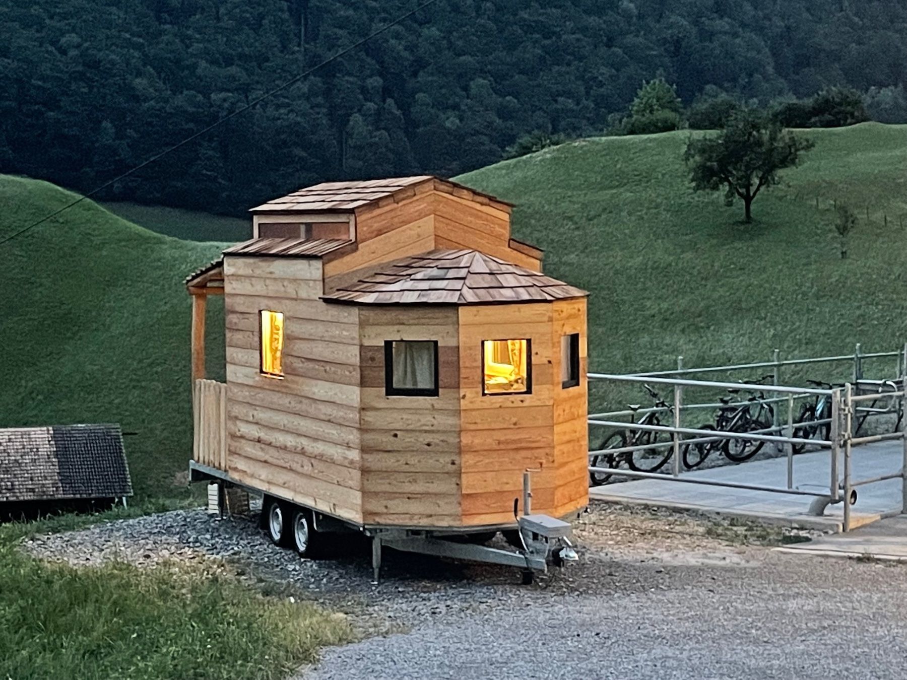 Mobilhome: Tinyhouse auf Räder – Gebraucht aus Dozwil von