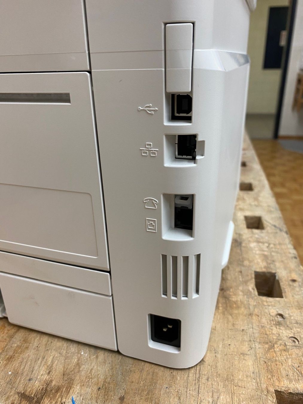 Hewlett Packard Stampanti: LaserJet Pro MFP M428fdn – Usato da Winterthur venduto da AltersheimSt.Urban 3