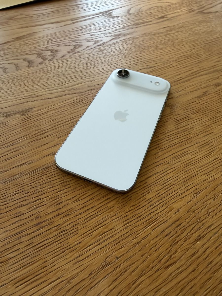Apple Handys / Smartphones: IPhone Air – Neu (gemäss Beschreibung) aus Cham von Deflurim