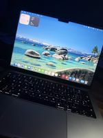 Apple MacBook Pro laptop space grey like new condition