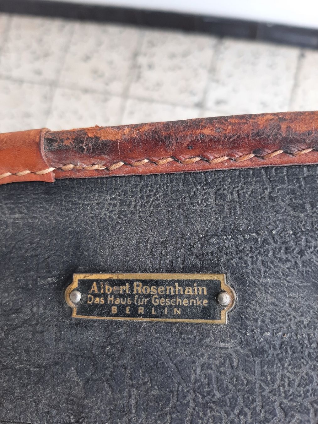 Reisekoffer: Antiker Koffer 75 cm – Gebraucht aus Aarwangen von jaelli01 2