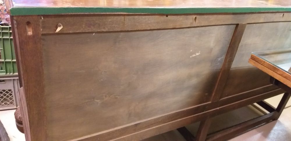 Commodes: Antikes Buffet/Sideboard mit Schnitzereien, massiv 49 – D'occasion à Zürich par Rotstern5 4