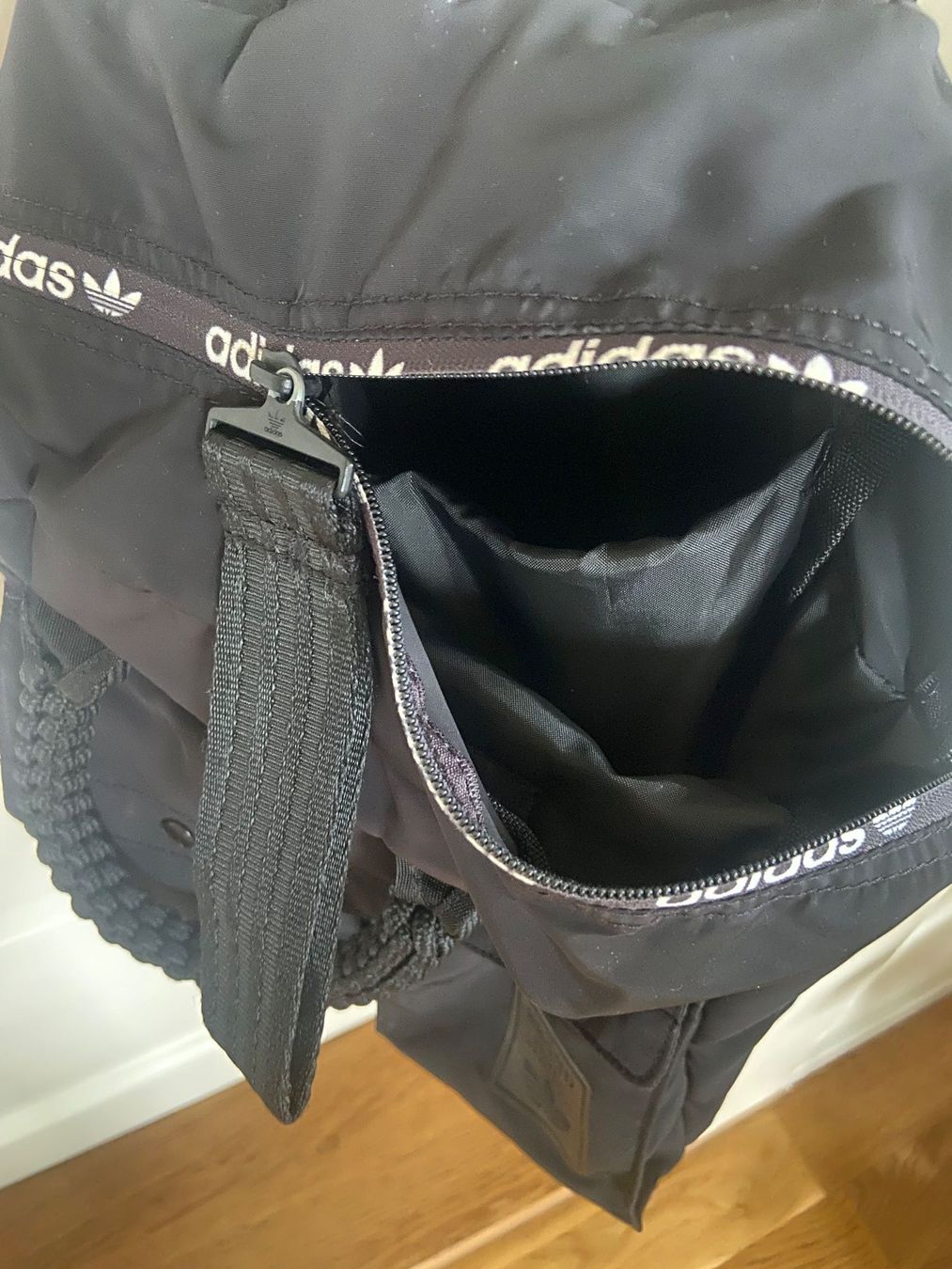 Adidas Rucksäcke: Rucksack adidas – Gebraucht aus Zürich von oli_9dhs 4