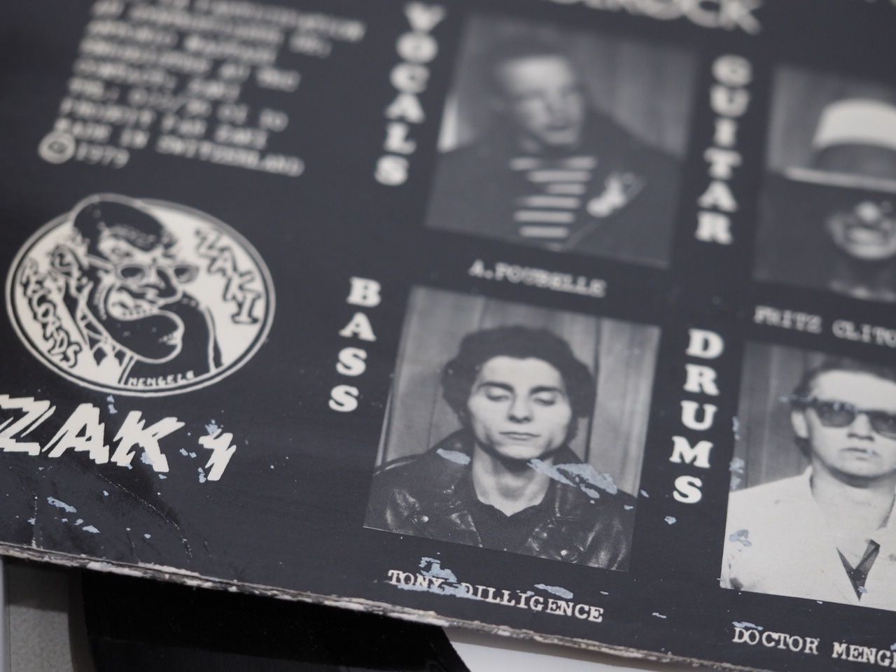 Dischi in vinile: SWISS PUNK – Usato da Lausanne venduto da Leag 6