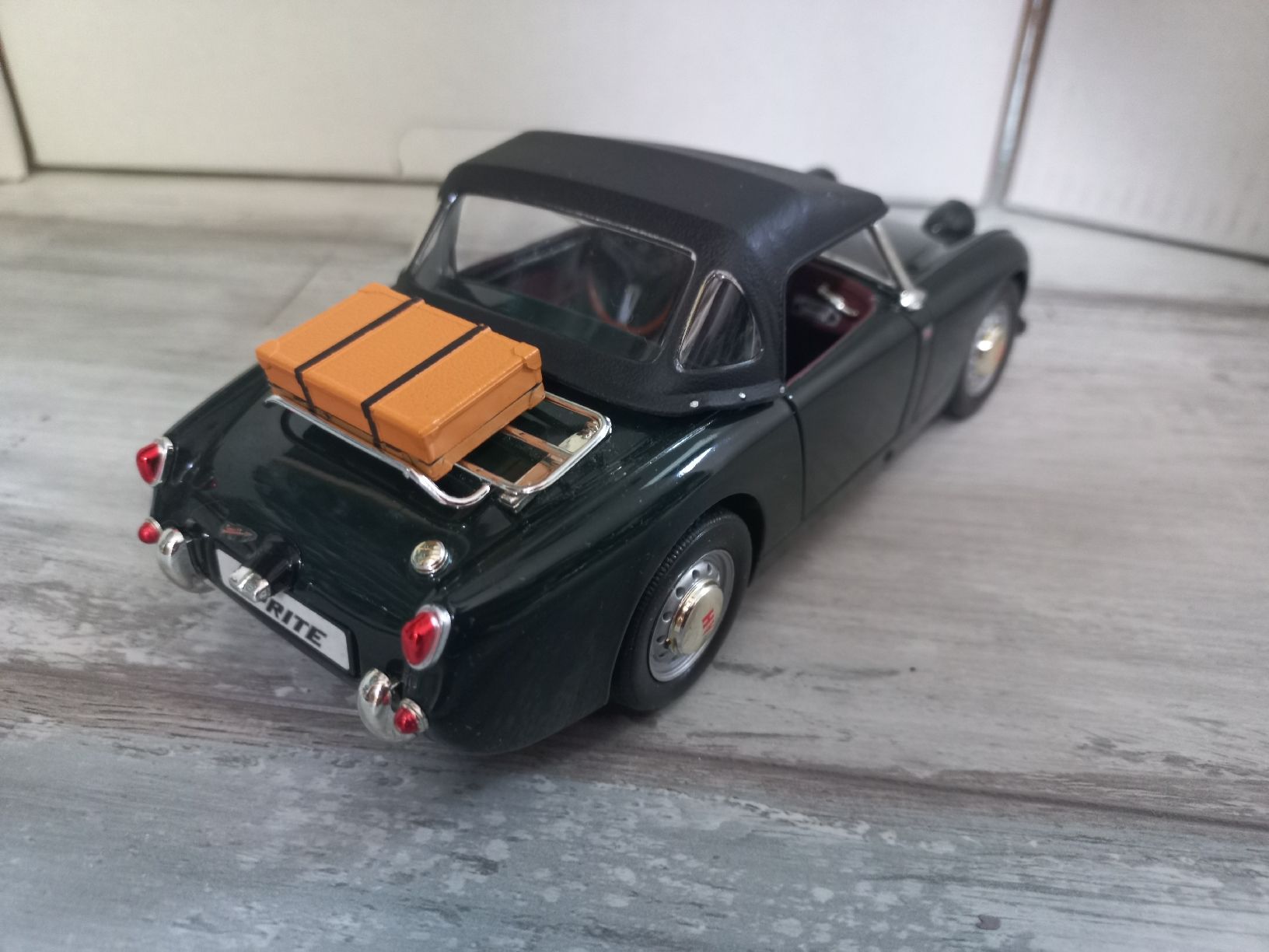 Revell Modellini d'auto: Austin Healey Sprite 1/18 Revell – Usato da Attalens venduto da remy_s00 1
