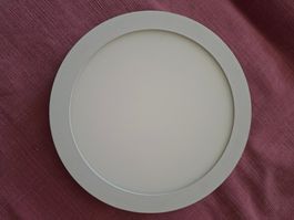 LED Lampe, Decken-, Wandlampe, neuwertig