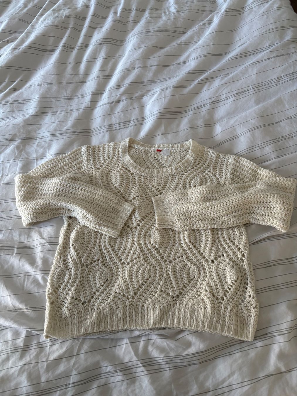 Maglioni & Felpe: Wunderschöner Strickpullover in Creme - Grösse S – Usato da Tagelswangen venduto da Laurastern1 1
