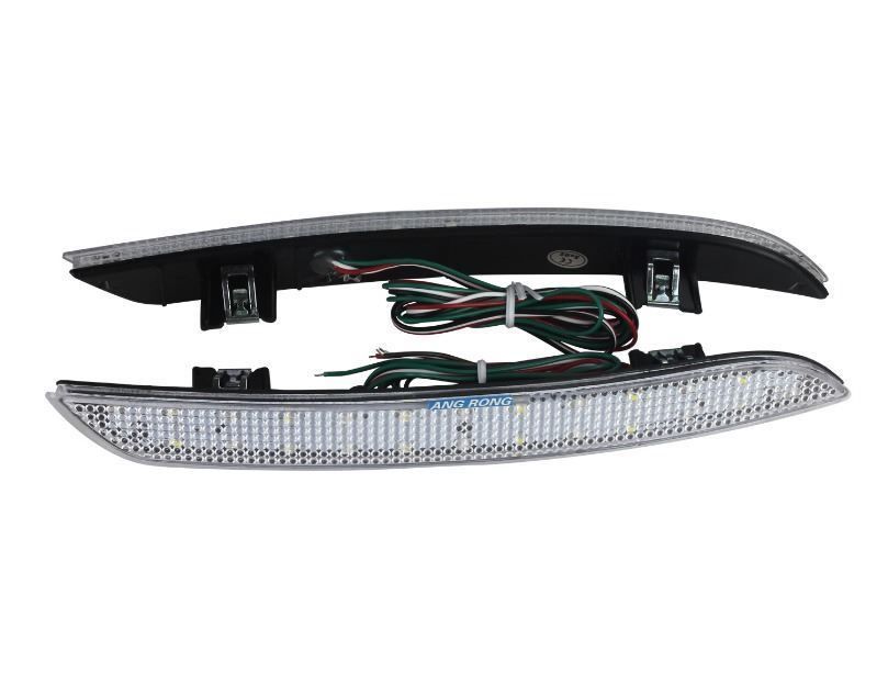 Fari: BMW LED Heckstoßstange Reflektor Bremsle – Nuovo e nell'imballaggio originale da Unterägeri venduto da RmOnline 2