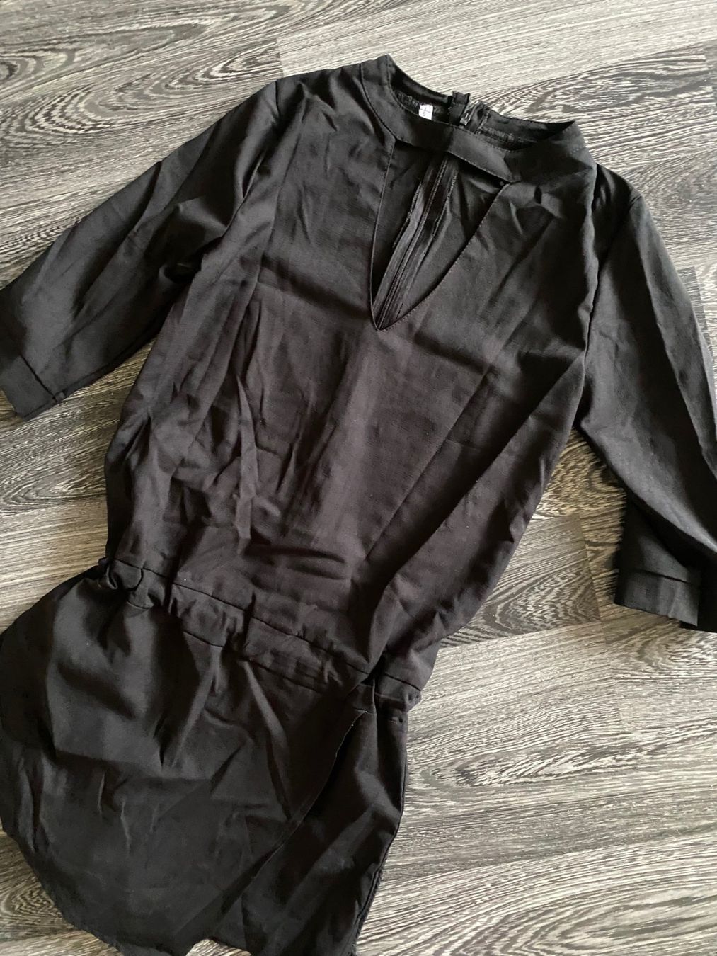 Tute: Kurz-Jumpsuit schwarz Grösse S – Usato da Allenwinden venduto da Obalu 1