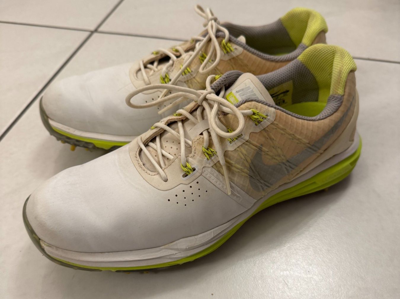 Nike Scarpe da uomo: NIKE Golfschuhe Gr. US 8 / EU 39 – Usato da Maienfeld venduto da Fashion_2009