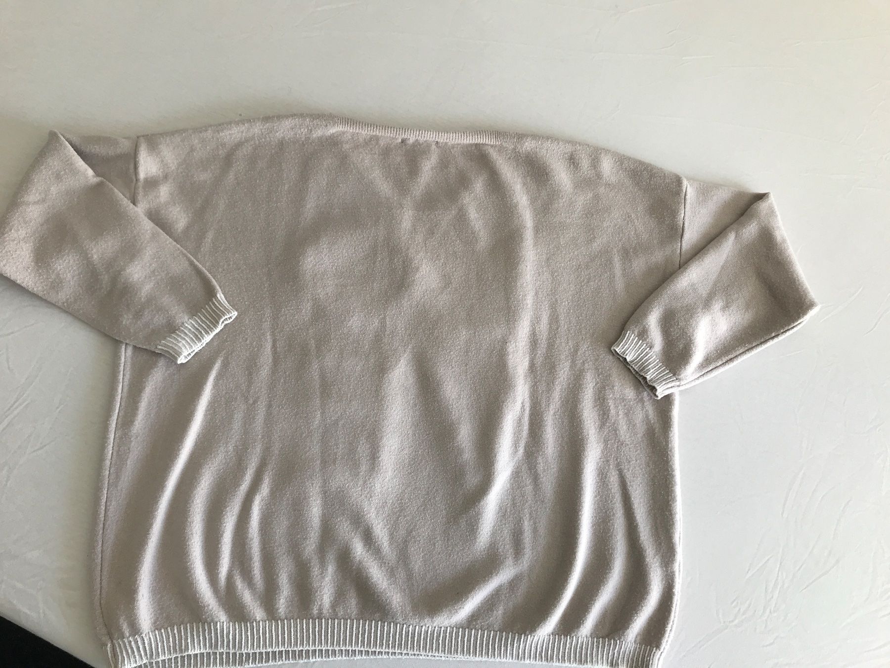 Pulls & Sweat-shirts: LOVE Pulli One Size BOHO – D'occasion à St. Margrethen SG par kellenbh 1
