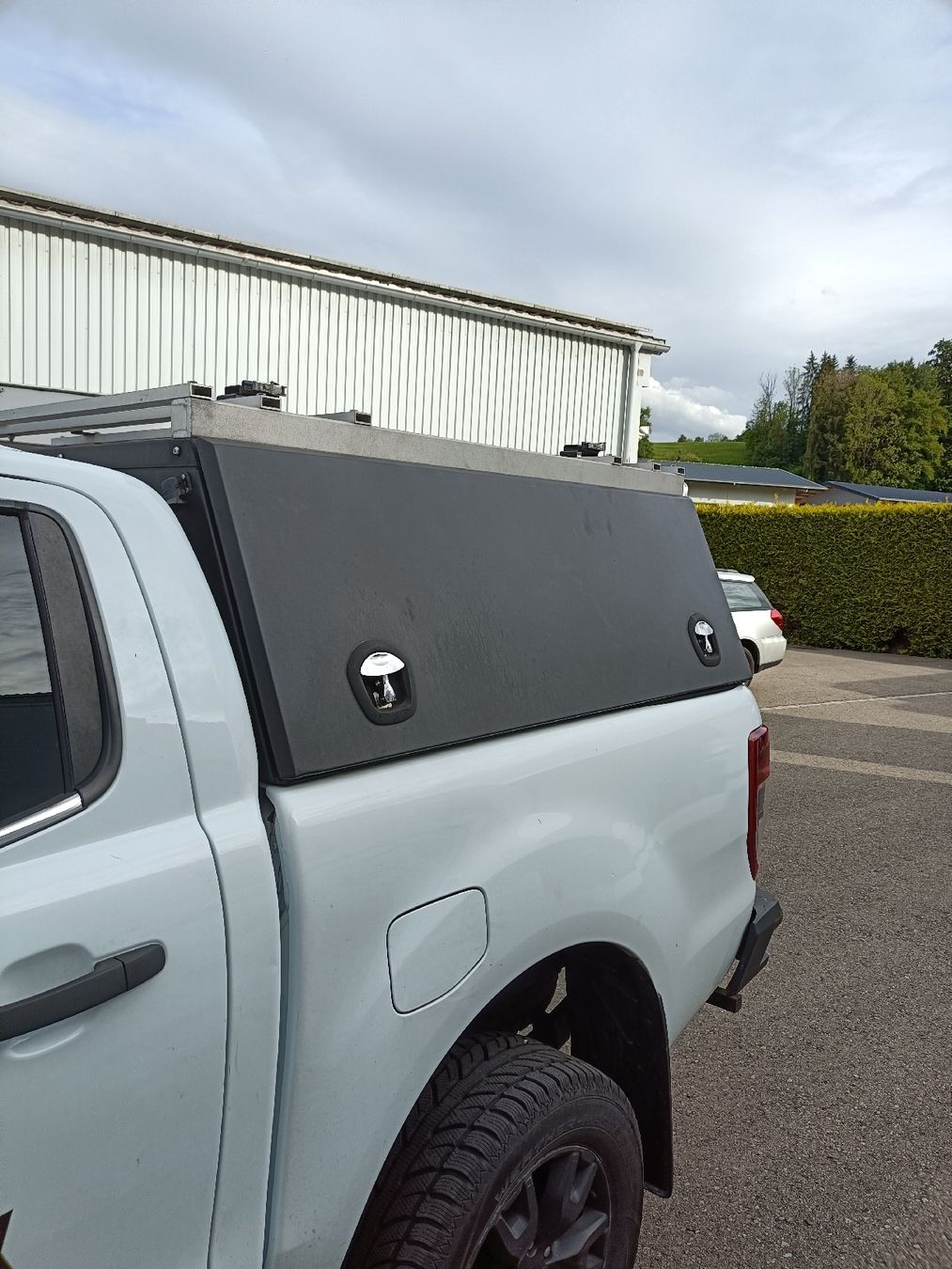 Ford Tutti i ricambio: rockalu hardtop – Usato da Arnegg venduto da icetec