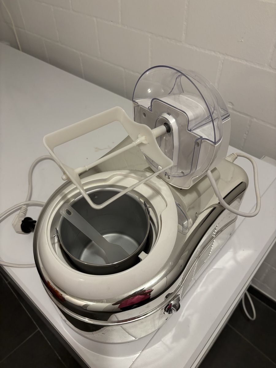 Elettrodomestici da cucina: Glacémaschine – Usato da Birrhard venduto da Sharkno 4