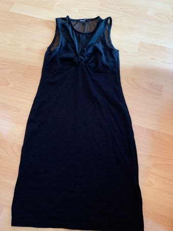 Jolie robe d’été noire Jennyfer taille xs-s