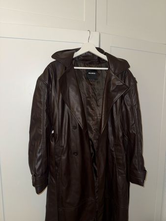 Mantel Pull&Bear Kunstleder braun Grösse L neuwertig