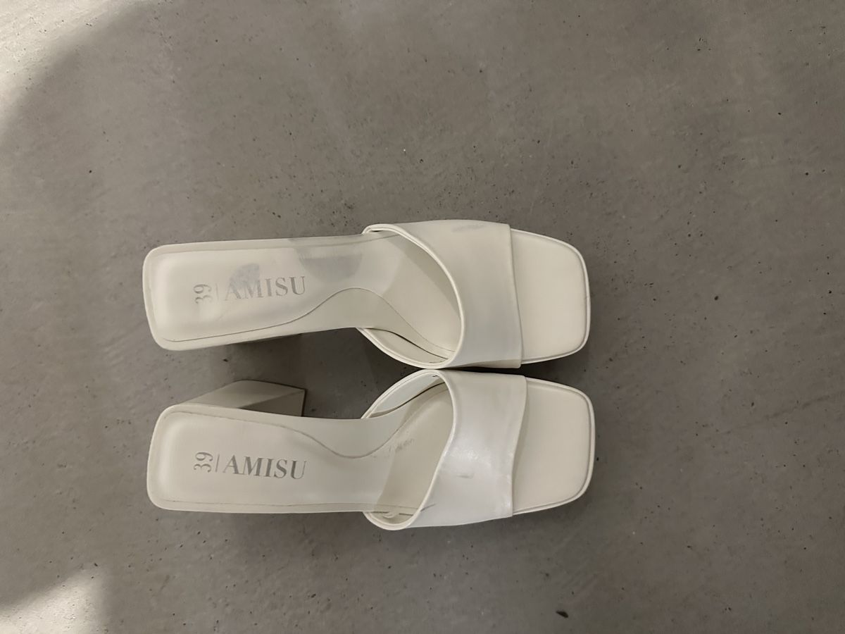 Scarpe da donna: Weisse AMISU High Heels – Usato da Chur venduto da Sadi98 2