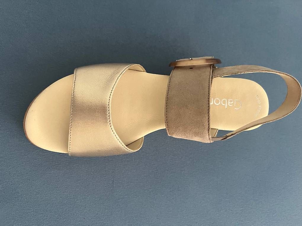 Chaussures femmes: Gabor Sandalette neu – D'occasion à Oberrieden par Filou1997 1