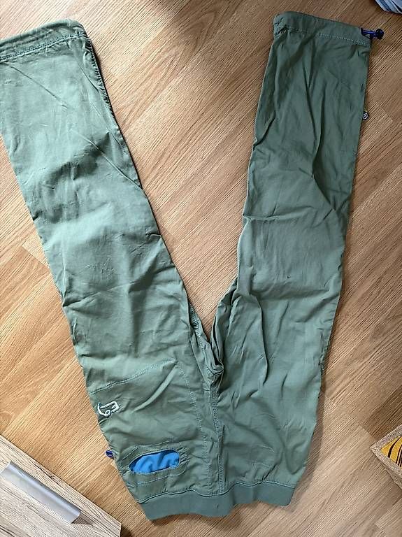 Pantaloni: Kletter-/Boulderhose 152 – Usato da Bonaduz venduto da aye_qh6g 1