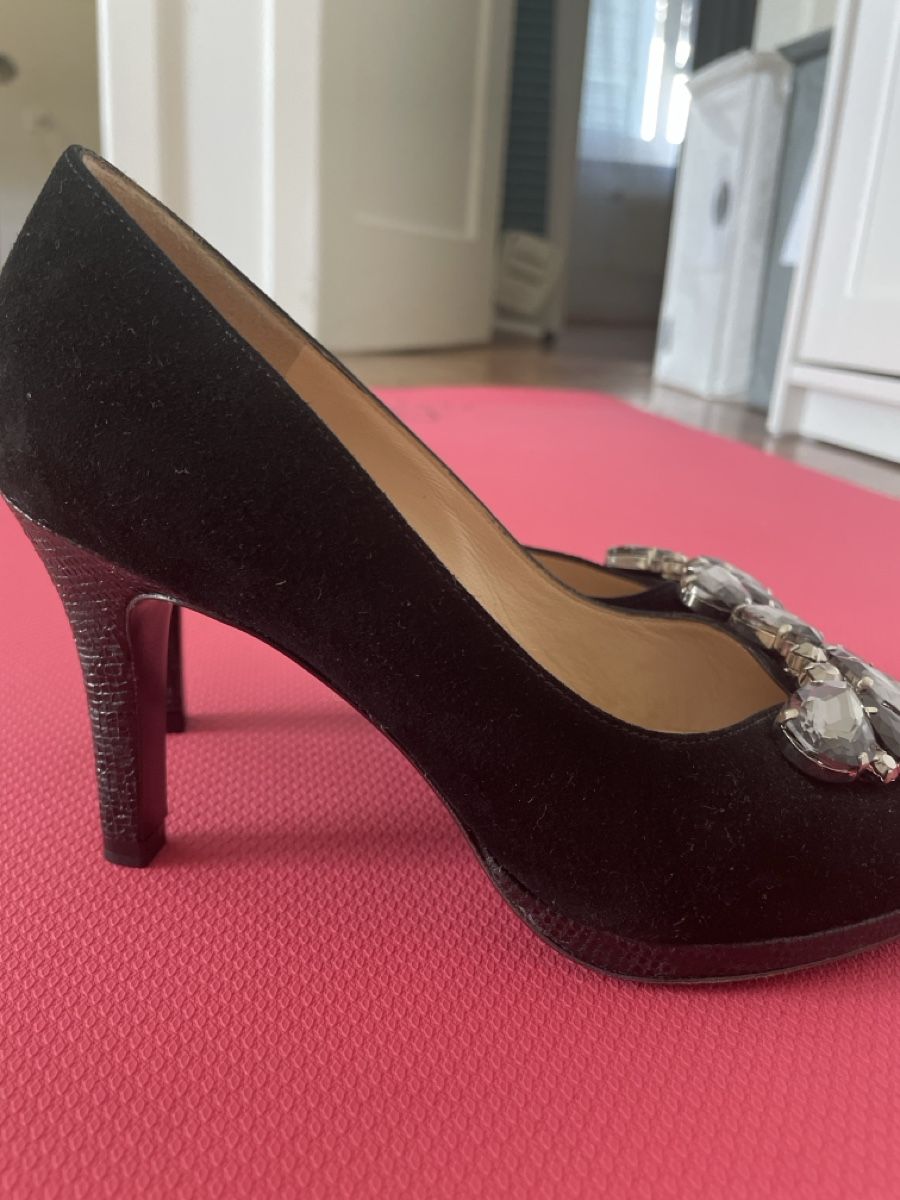 Kaiser Scarpe da donna: Pumps Peter Kaiser schwarz mit Schmuckstein-Applikation 36 – Nuovo (secondo la descrizione) da Baar venduto da adele06 1