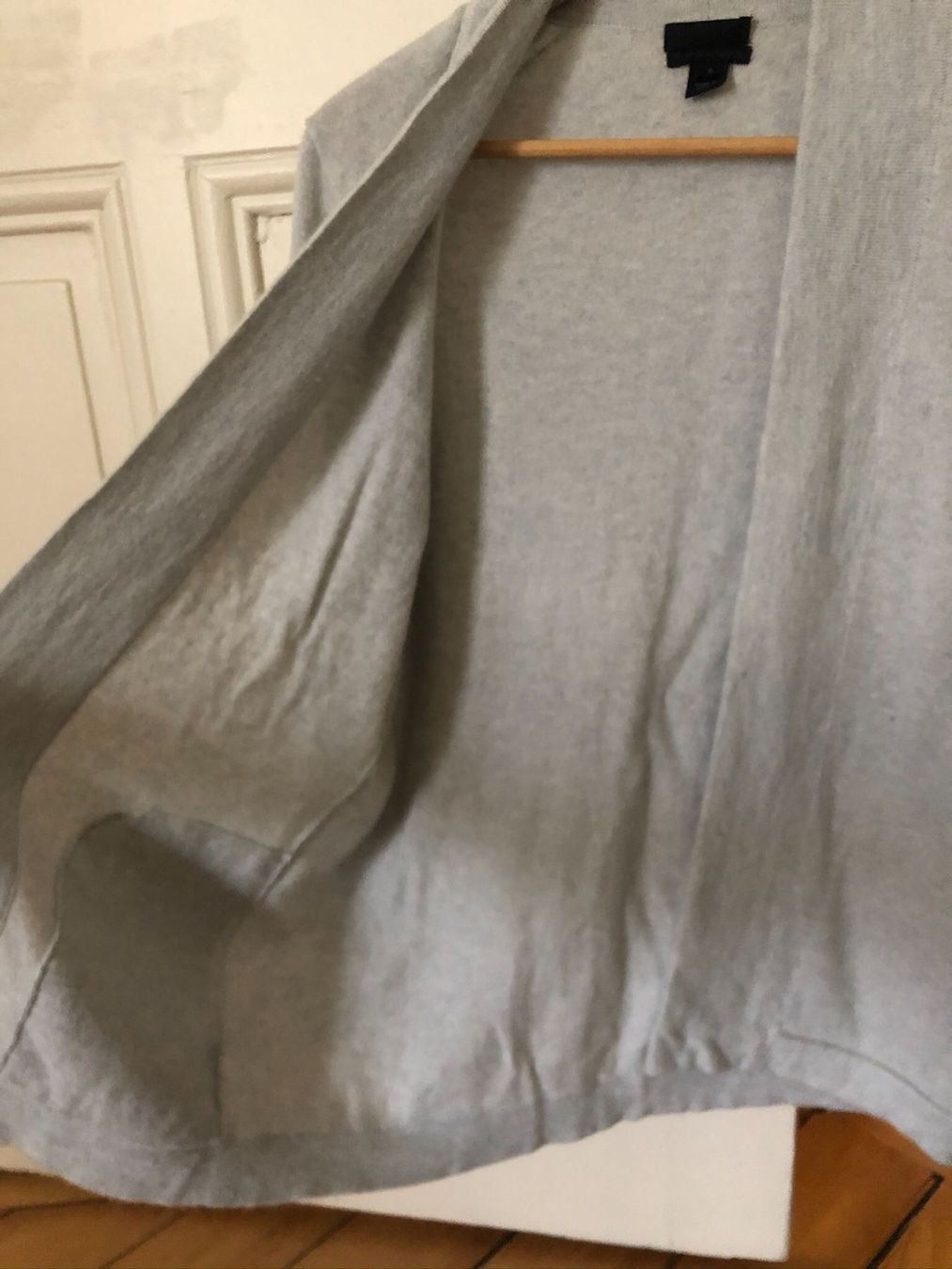J.Crew Maglioni & Felpe: Veste Cashmere C.CREW – Usato da Zürich venduto da Chanelle07 1