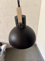 Hängelampe Schwarz mit Holzakzent und Kette neu