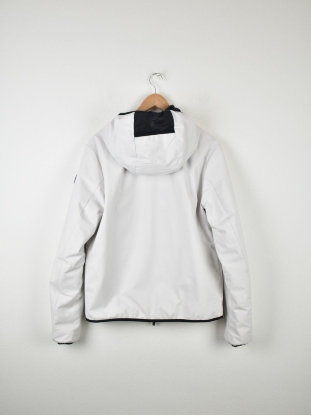 Moncler Jacken: Moncler Daunenjacke / Softshell "Dusler" Gr.2 (46/48) – Neu (gemäss Beschreibung) aus Nürensdorf von 2ND_STORY 1