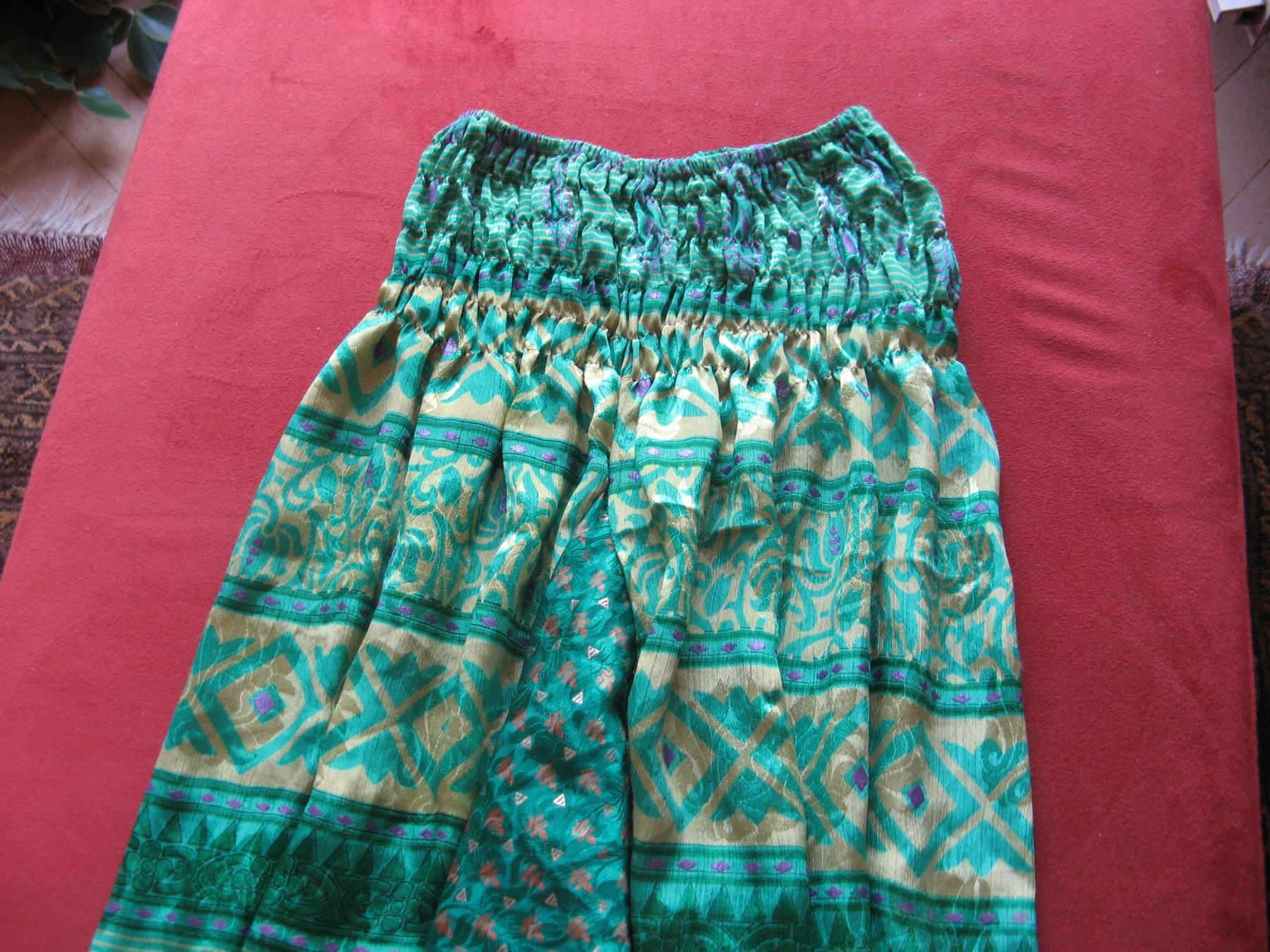 Pantaloni: Ali Baba Hose für Kinder – Nuovo (secondo la descrizione) da Zürich venduto da apil 1