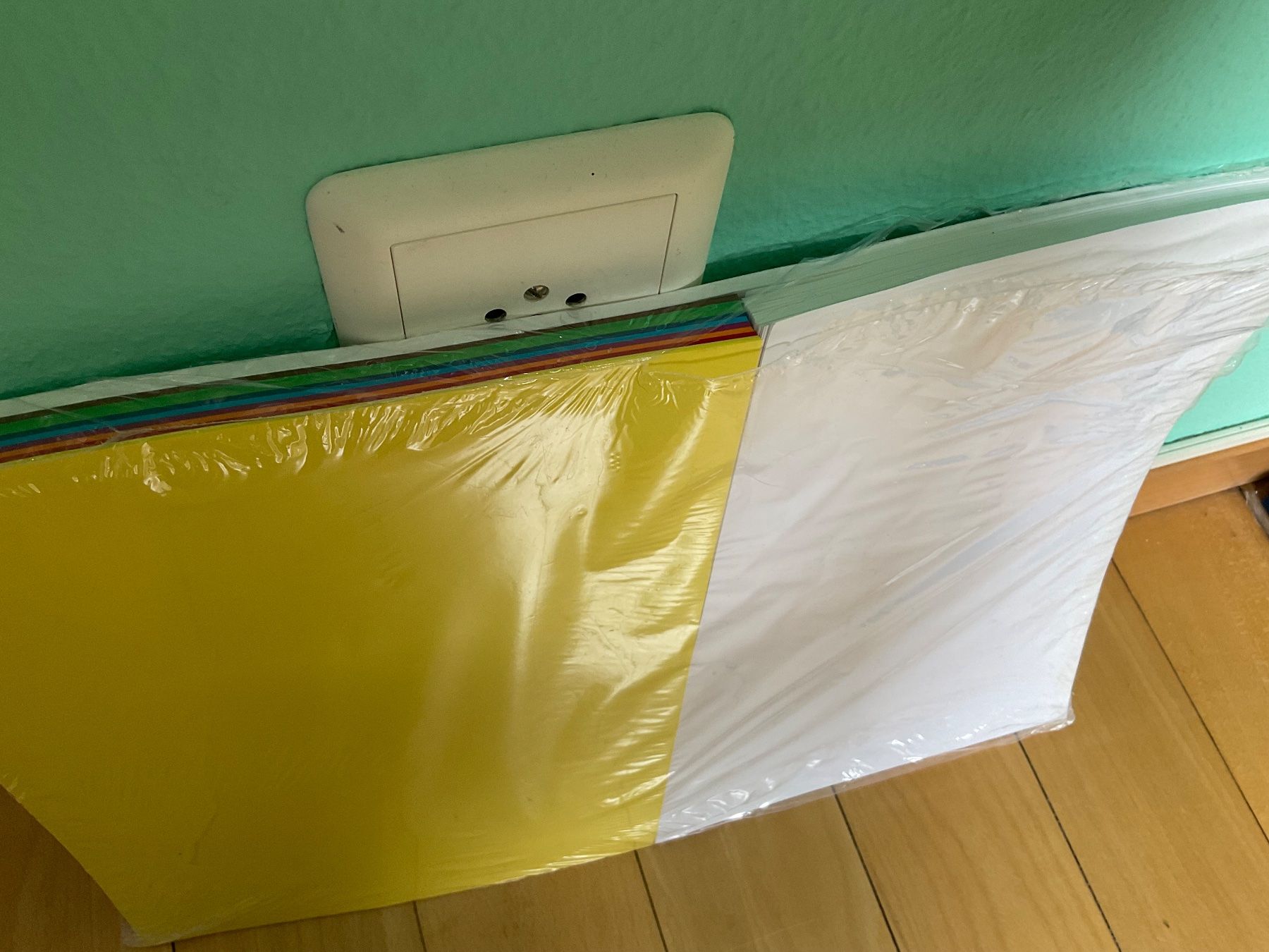 Papiere: Farbiges Papier sortiert im Set – Neu (gemäss Beschreibung) aus Schaffhausen von s.ehrb 5