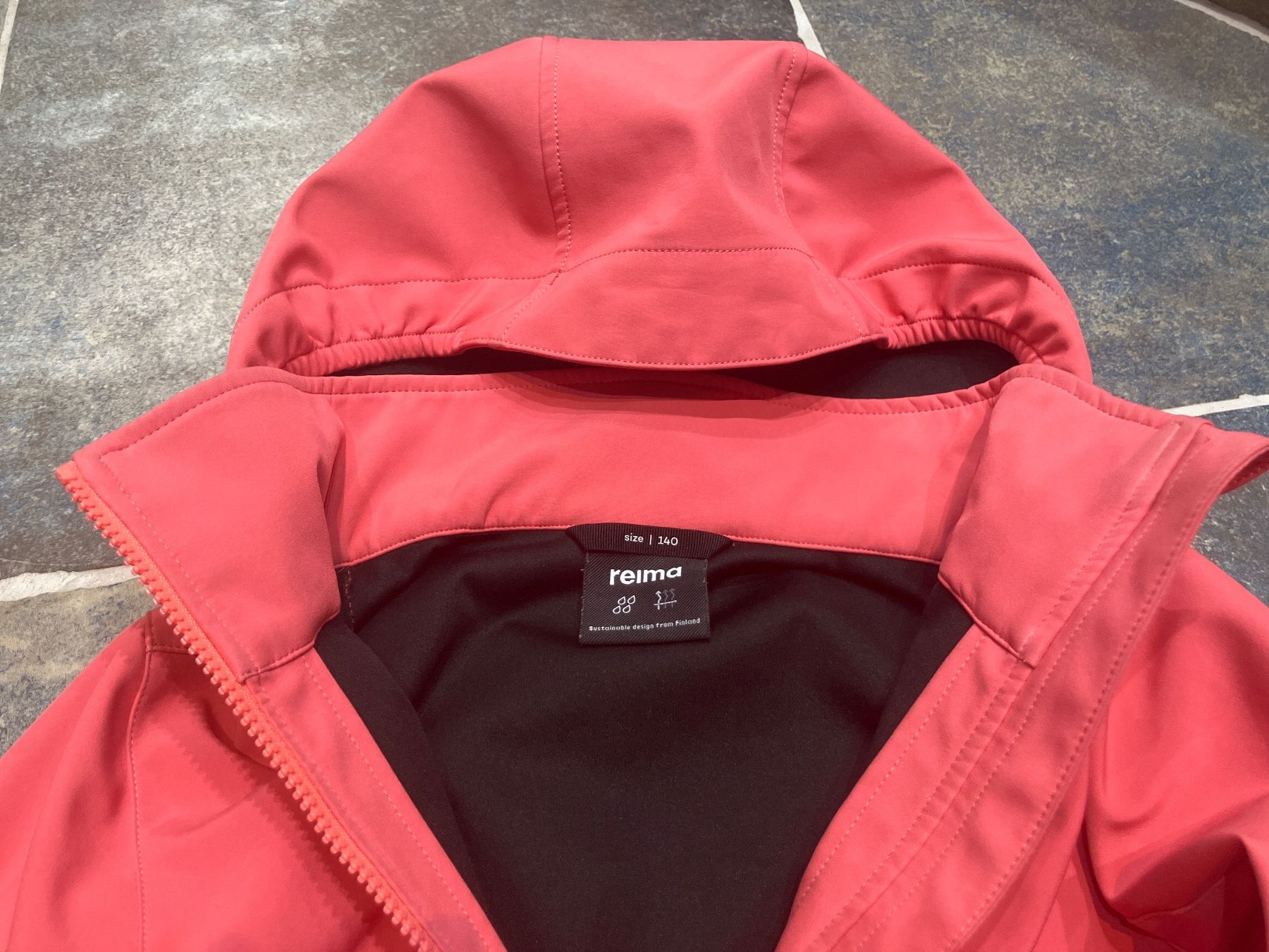Reima Jacken & Mäntel: Reima softshelljacke 140 – Gebraucht aus Epesses von moss_r 1