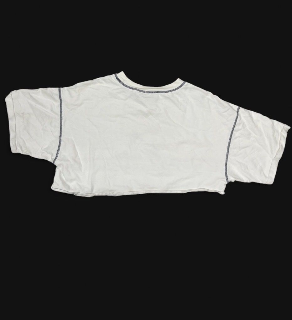 Camicette, T-shirt & Top: Breites, weisses Croptop  – Usato da Bremgarten AG venduto da kap_f5nz 1