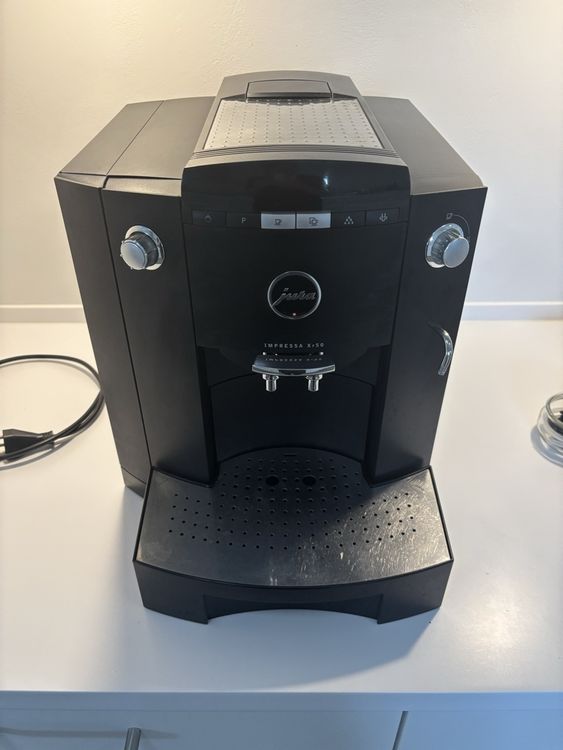 Jura Kaffeemaschinen & Espressomaschinen: Jura Xf50 Kaffeevollautomat – Gebraucht aus Dättwil AG von die_regierung
