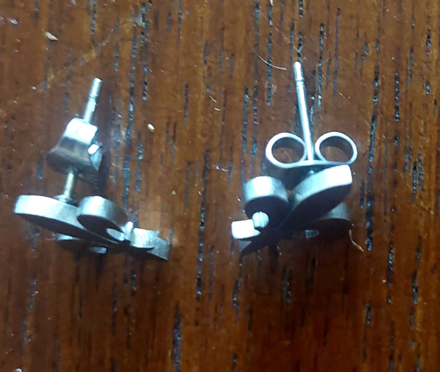 Ohrringe & -stecker: mini boucles d'oreilles fleur de Lys – Gebraucht aus Plan-Les-Ouates von Lolothebest 2