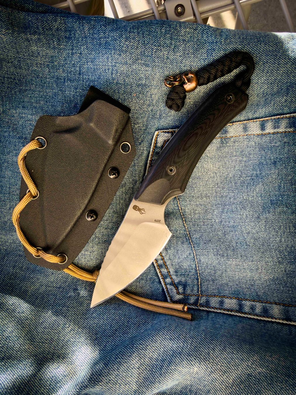 Accessori: Knife - Compact and Durable – Nuovo (secondo la descrizione) da Reinach AG venduto da Rousseau_J