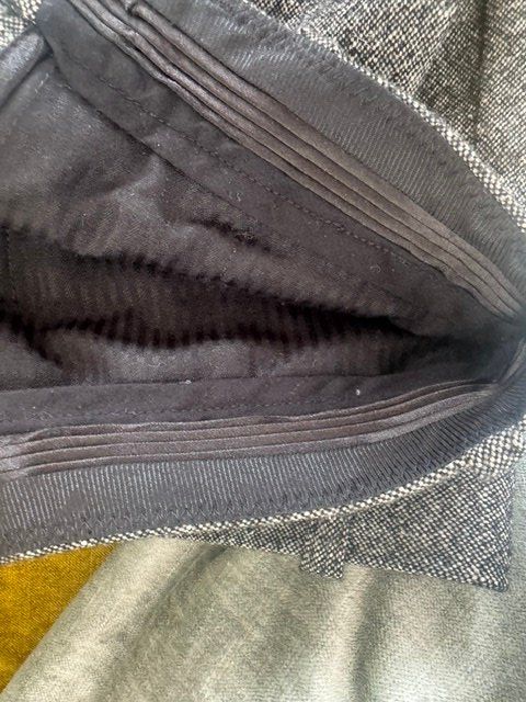 Pantaloni: Pantalon Laine Barbara Bui – Usato da Genève venduto da san_lb79 8