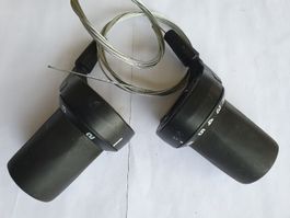 GRIP SHIFT- Garnitur 3×6Gang. Neue Kabel Zustand gut.