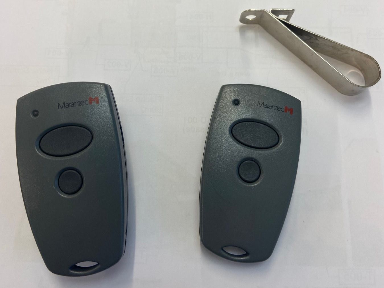Marantec Fernbedienungen: Marantec Digital-Handsender 868,3 MHz / Digital 302 – Gebraucht aus Würenlingen von