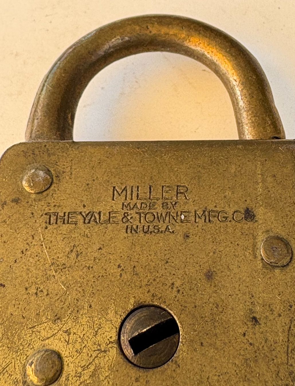 Cadenas: ANTIKES VORHÄNGESCHLOSS – Défectueux à Ostermundigen par wini63 3