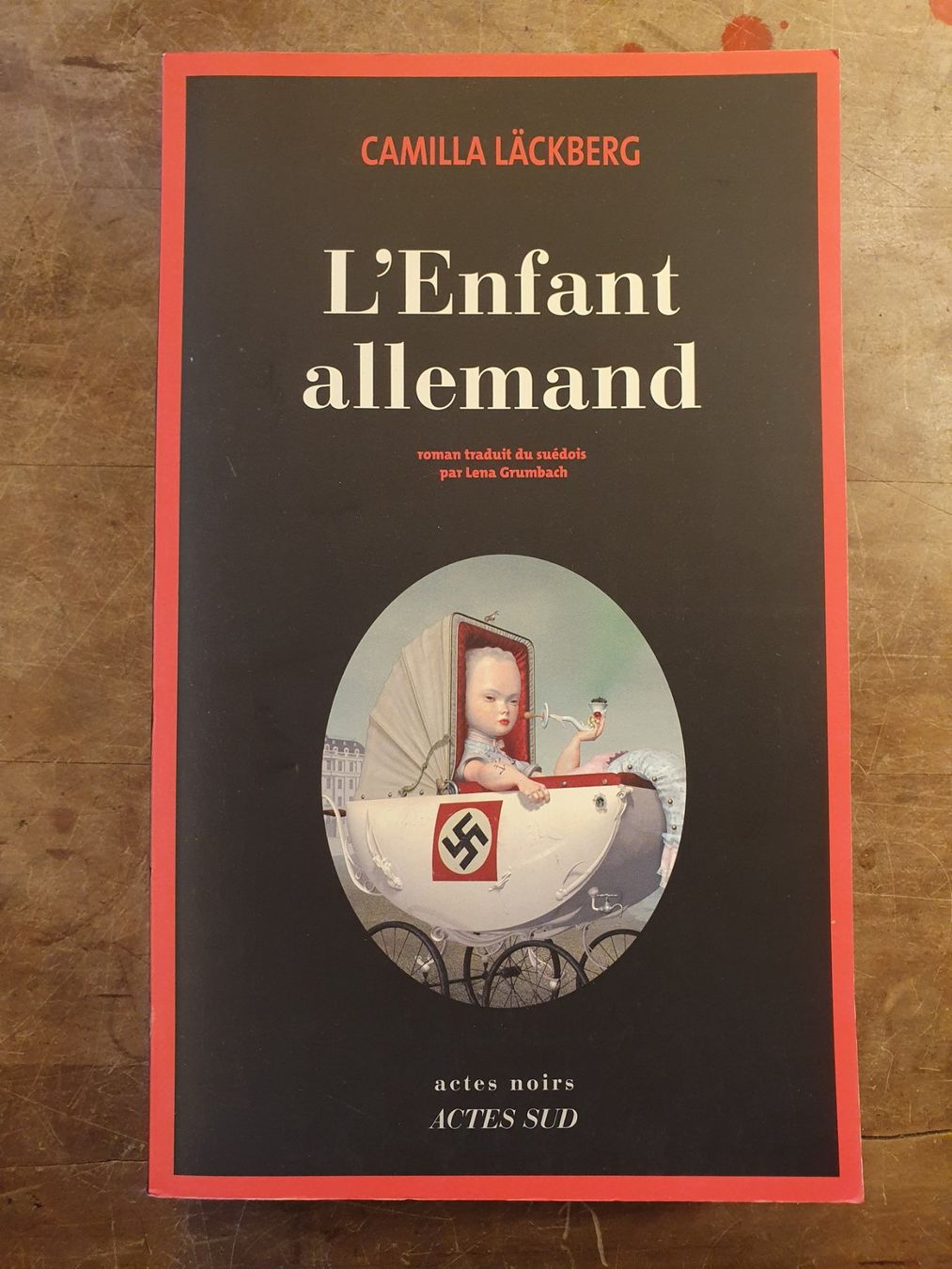 Libri: lEnfant allenad - Camilla Läckeberg - Actes – Usato da Zürich venduto da loosebone