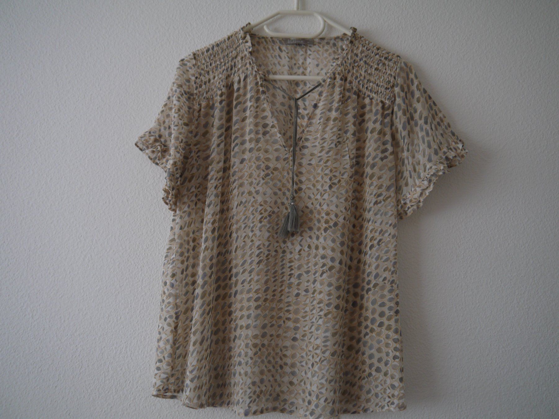 Nile Camicette: NILE Bluse aus 100% Viskose Gr:M – Usato da Hagendorn venduto da Blaf