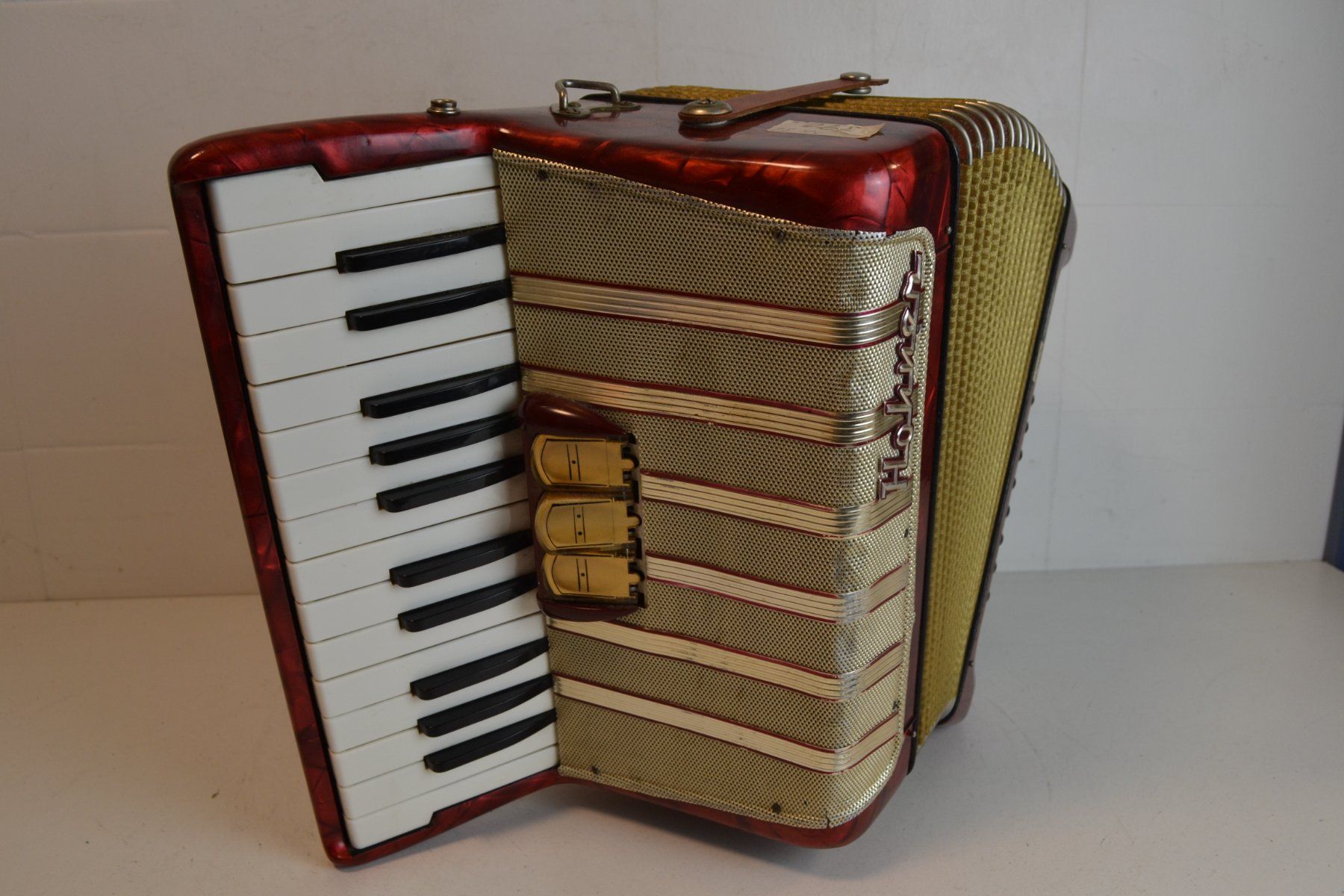 Hohner Strumenti musicali: Akkordeon chromatisch Hohner Concerto I – Usato da Zürich venduto da Brockito 5