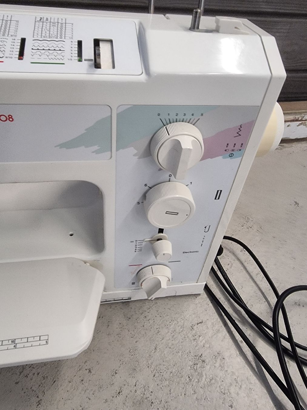 Bernina Macchine da cucire: Bernina 1008 Nähmaschine – Usato da Olten venduto da Mezopotamya 3